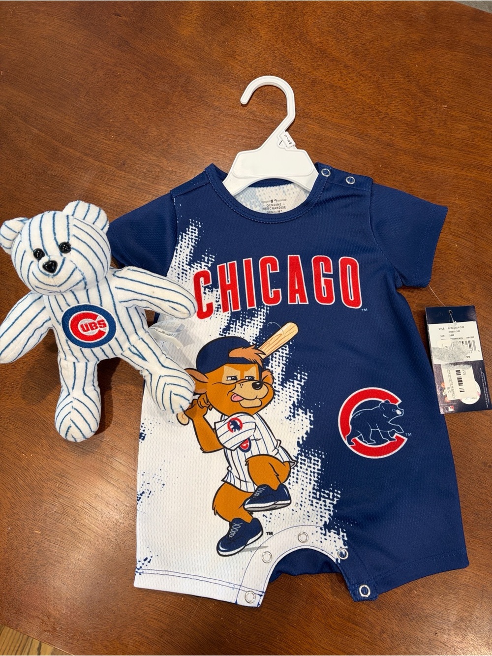 Chicago Cubs Outfit AND Bear